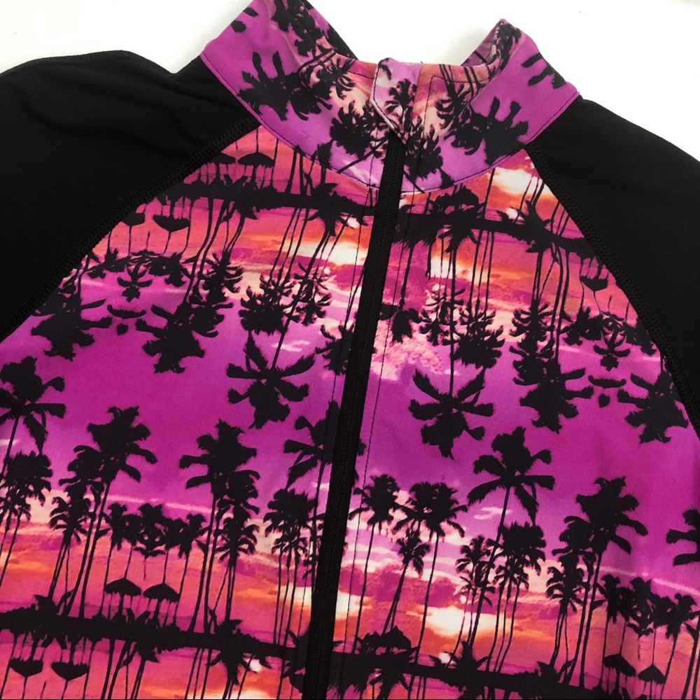 Lorna Jane Maxum Full Zip Jacket: Paradise Palm - Picture 5 of 8
